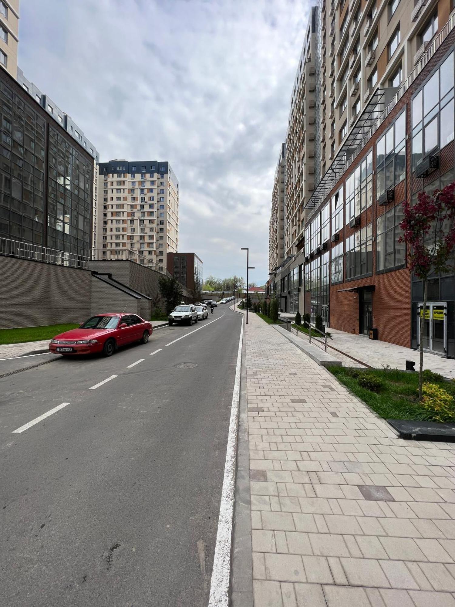 2 комнатная неподалеку от мега центра * Almaty
