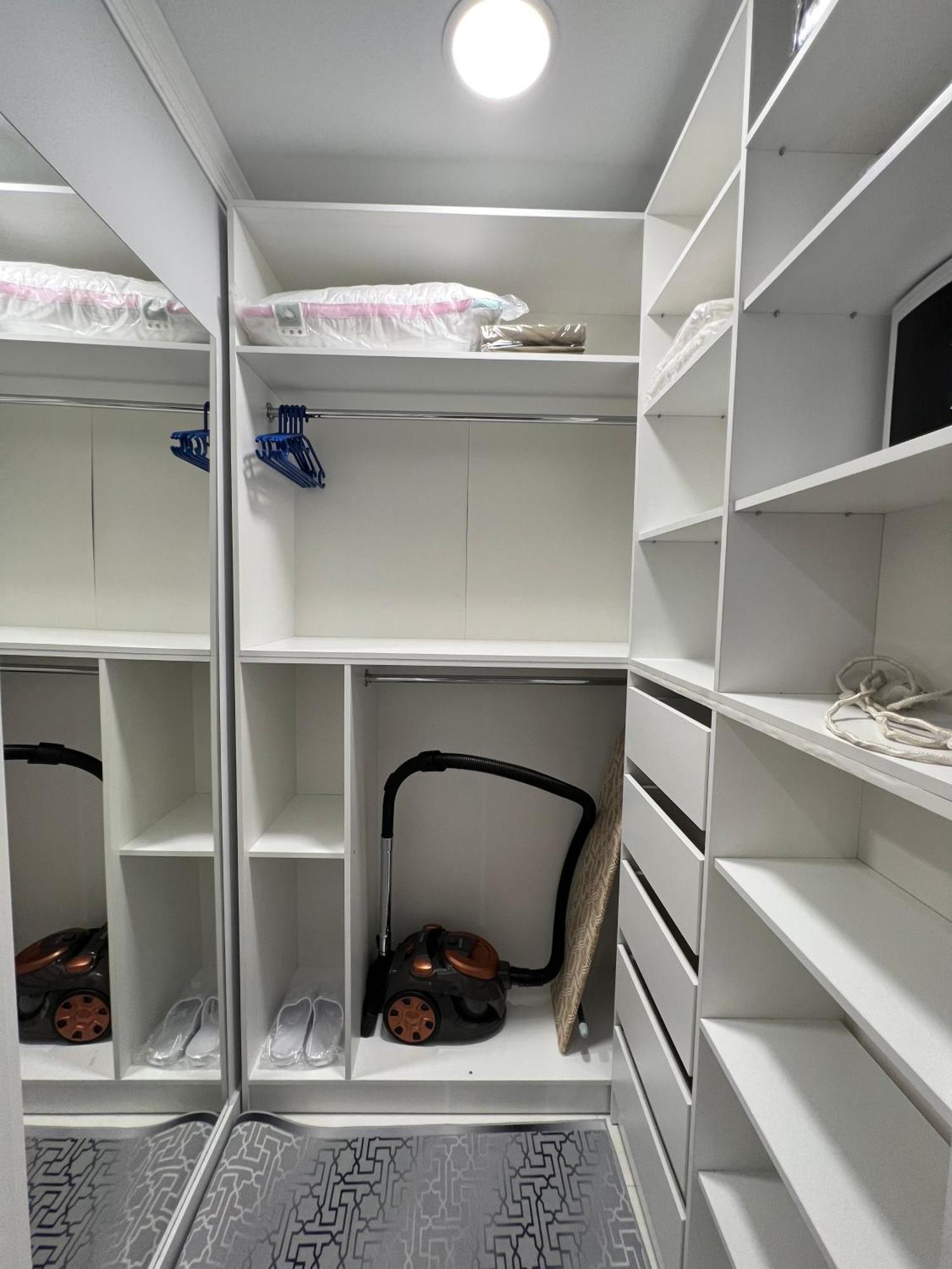 2 комнатная неподалеку от мега центра Apartment *
