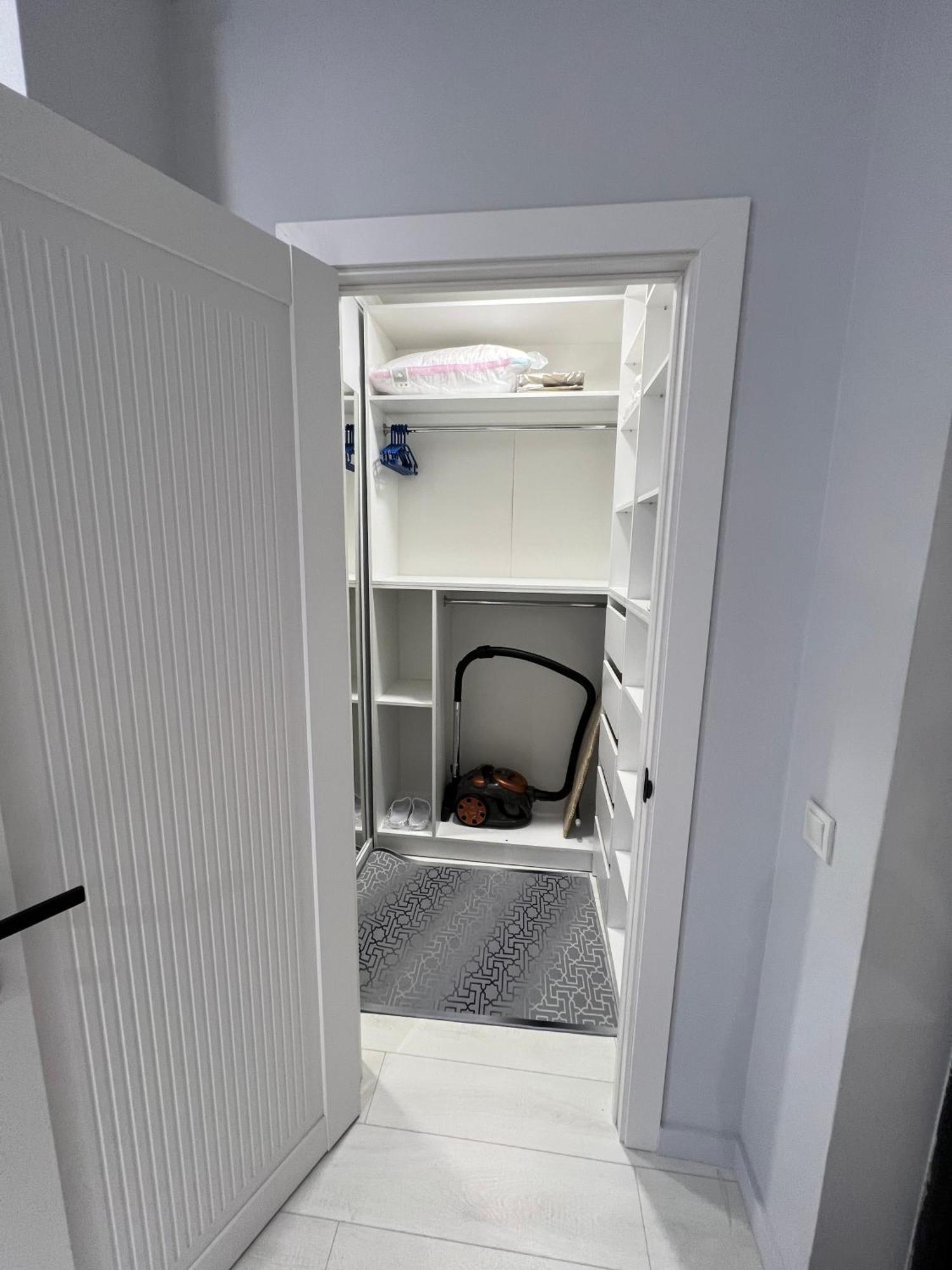 2 комнатная неподалеку от мега центра Apartment *